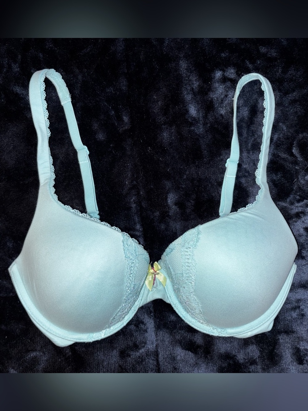 Victoria's Secret Body Perfect Coverage Bra Blue